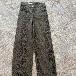 High-waist straight leg jeans snake print